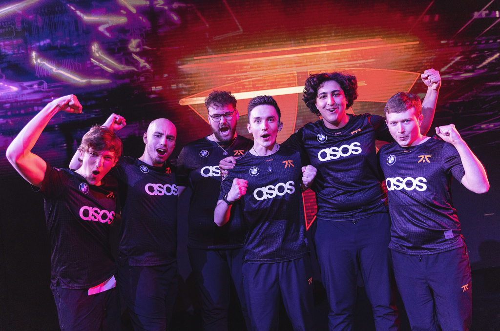 Valorant: Fnatic’s Crosshair Codes & Settings