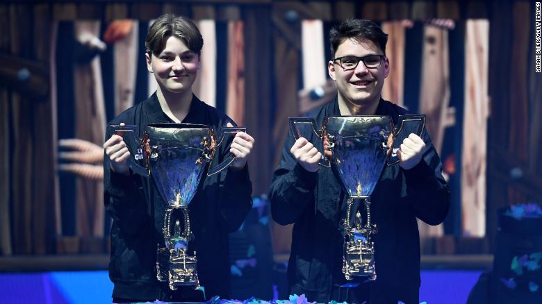 Aqua banned? World Cup winner accused of stream sniping Benjyfishy during FNCS Trios