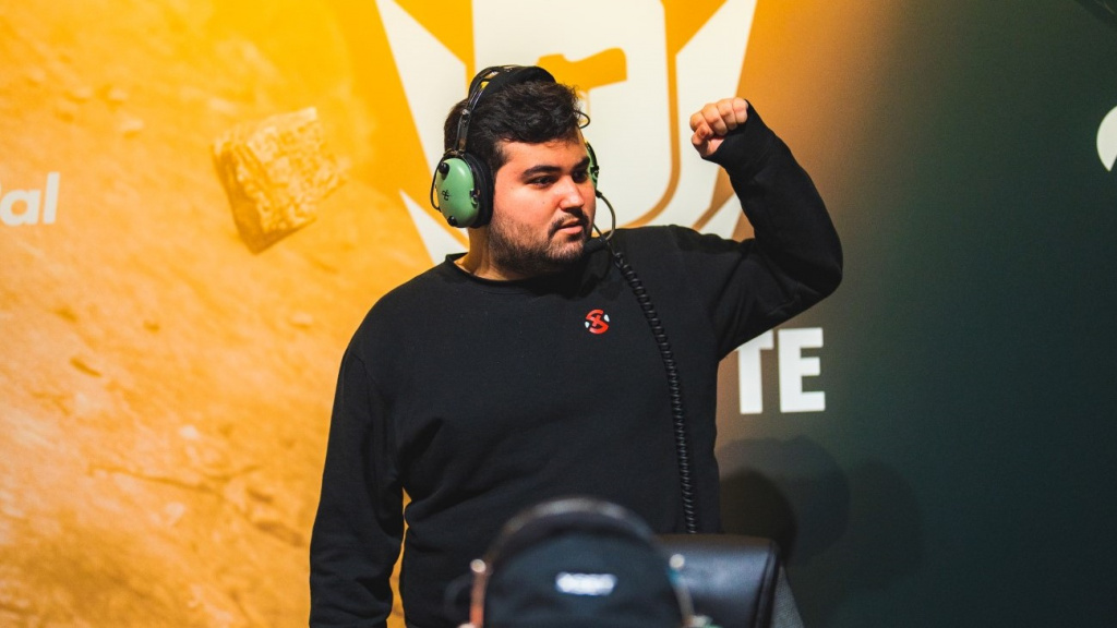XSET Rainbow Six Coach Budega banned for homophobic slur