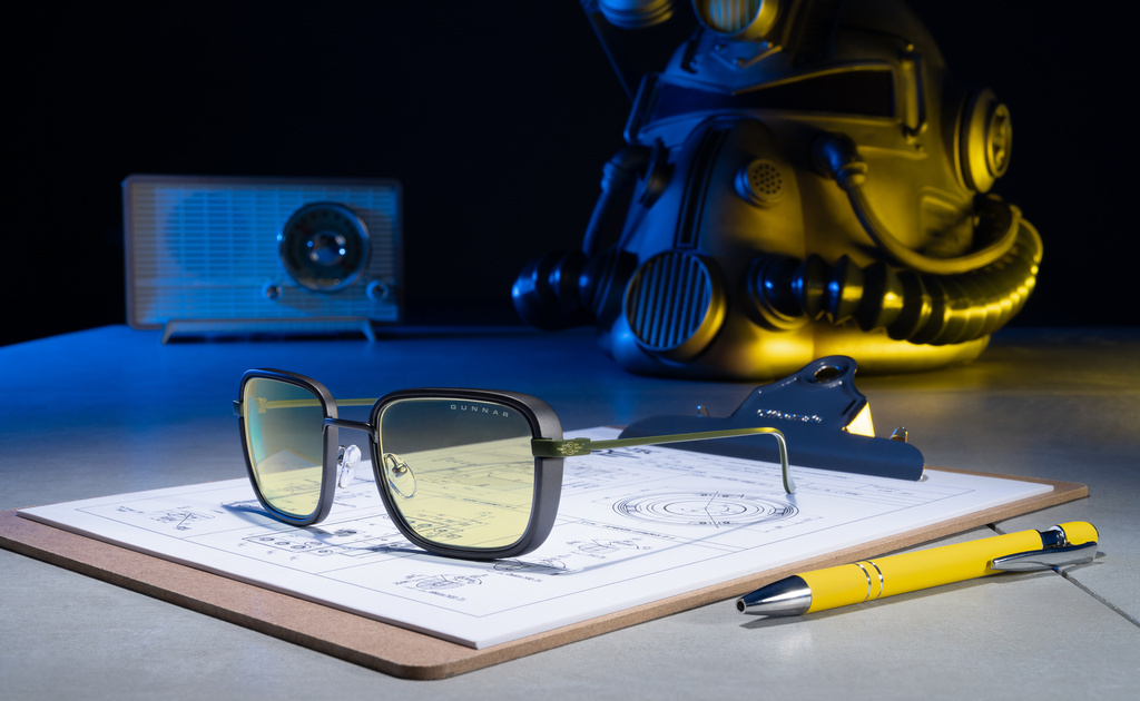 These Fallout Vault 33 Glasses Are Perfect For Seeing The Apocalypse Roll In