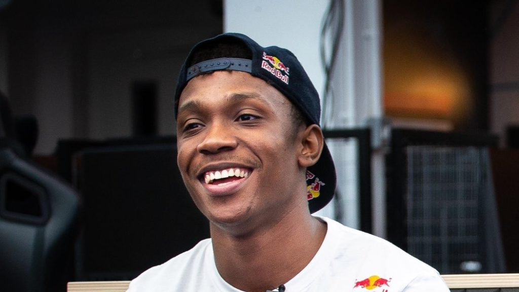 Professional FIFA player Ryan leaves Hashtag United