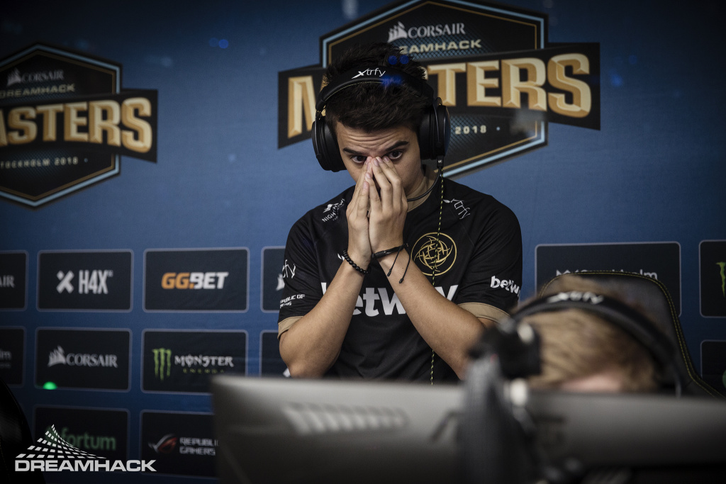 pita and Rejin first coaches to admit using spectator bug in official games