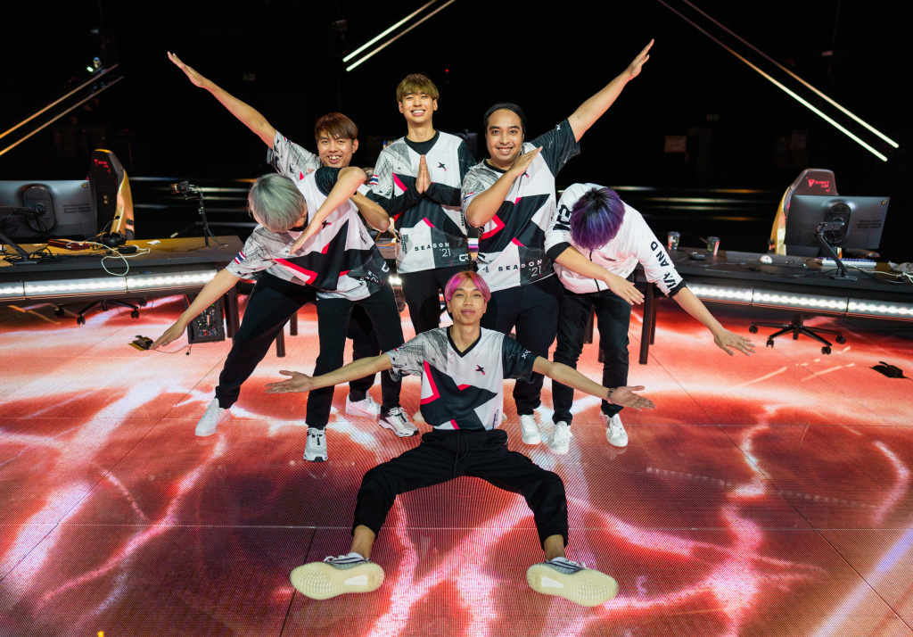 Envy joins Sentinels at airport as NA’s finest exit Valorant Champions