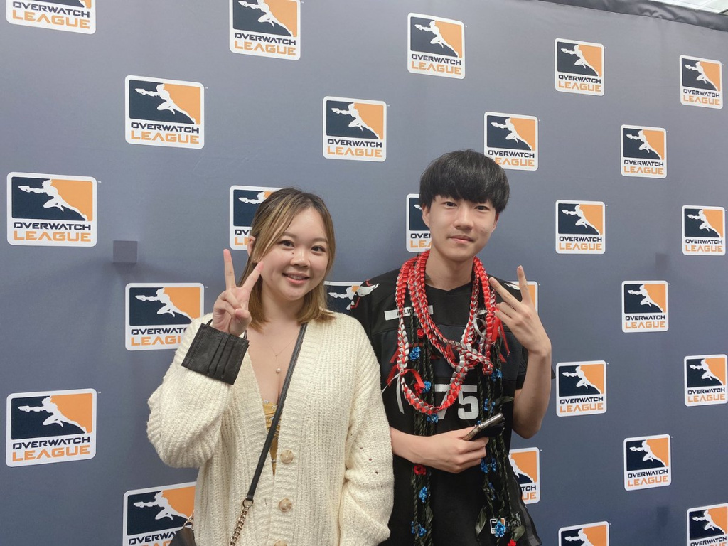 Overwatch pro Pelican rushed to ER after collapsed lung