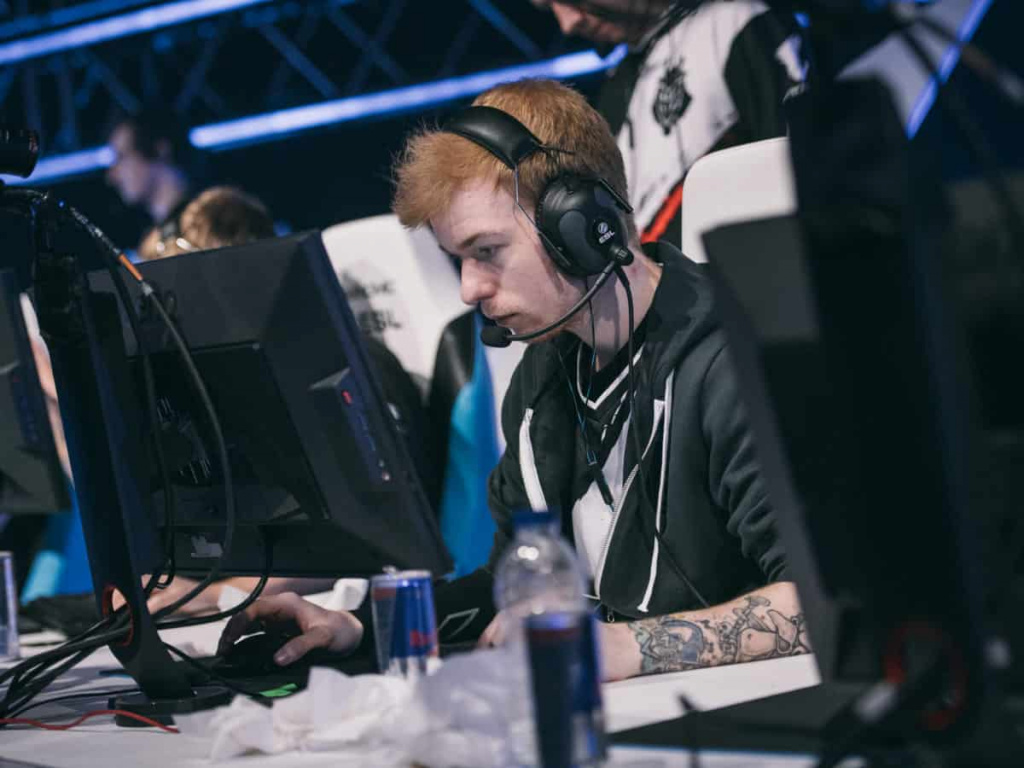 Rainbow Six legend Pengu joins DarkZero Esports as content creator