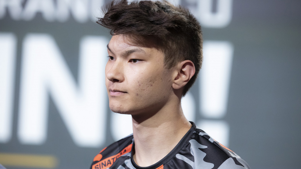Valorant pro Sinatraa hints at retirement with new Twitter bio