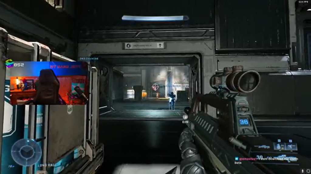 AFK streamer accidentally shows how broken Halo Infinite aim assist is