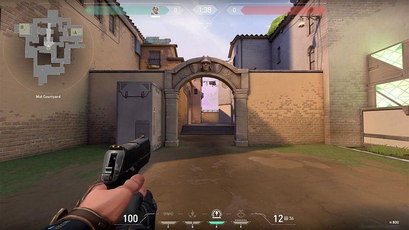 Valorant “stuck” left handed model fix found after 100 Thieves Steel reveals teammates affected