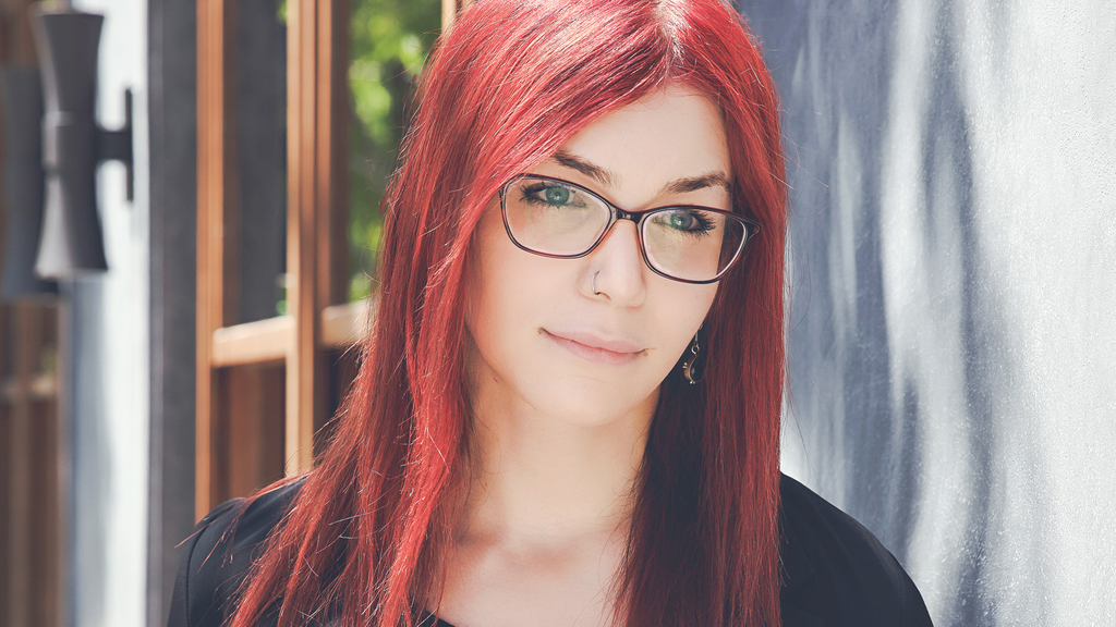 Dead By Daylight Unknown Voice Actress Zoey Alexandria Passes Away At Age 29