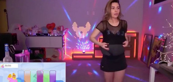 Alinity self imposes Twitch ban after accidental nipple slip on stream