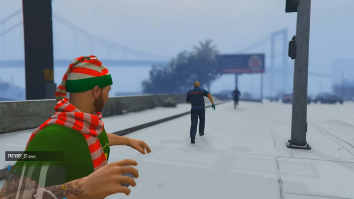 How To Make And Throw Snowballs In GTA Online