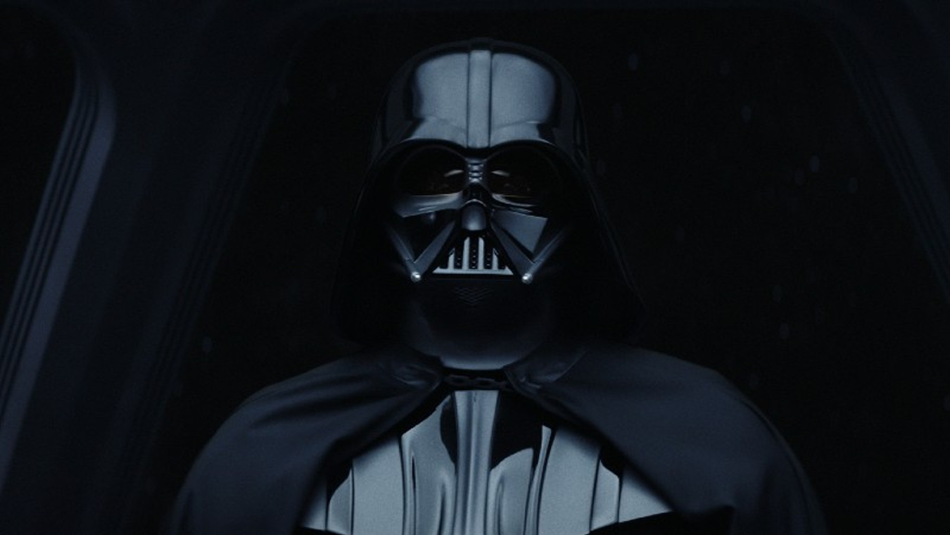 Who plays Darth Vader in Star Wars Obi-Wan Kenobi?