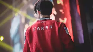 Faker in and Teddy out? Rumours of roster swaps are swirling around T1