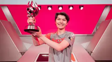 Sinatraa claims to make as much money in Valorant as he did in Overwatch League