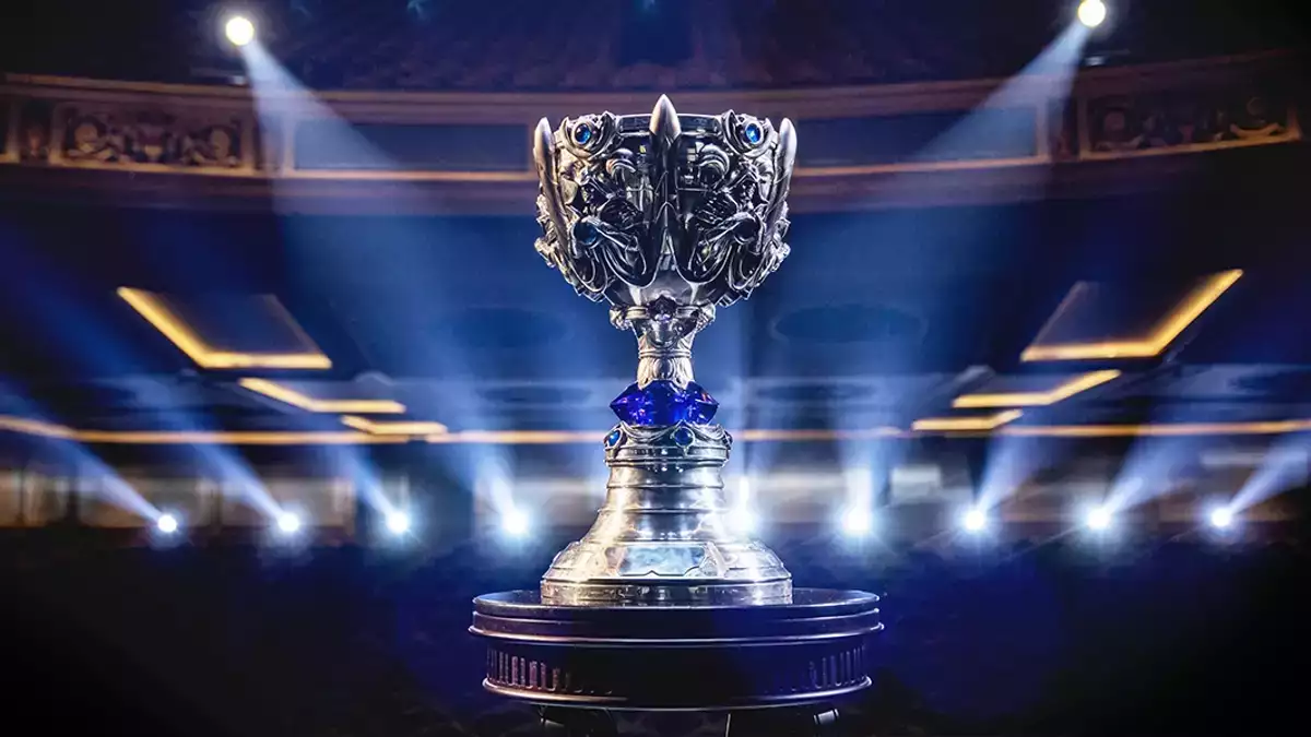 League of Legends Worlds 2022 will be streamed live on YouTube and Twitch. 