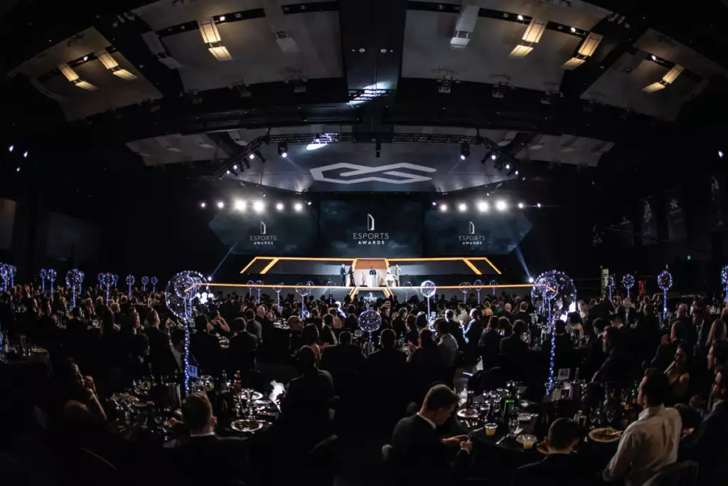 how to vote for esports awards 2022 finalists
