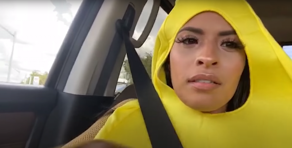 Zelina Vega Celebrates Twitch Milestone With Trip To Comic Book Store In