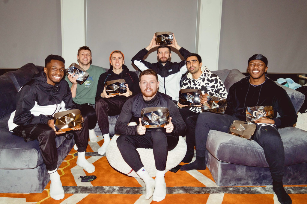 YouTuber's The Sidemen celebrate 10 million subscriber milestone | GINX