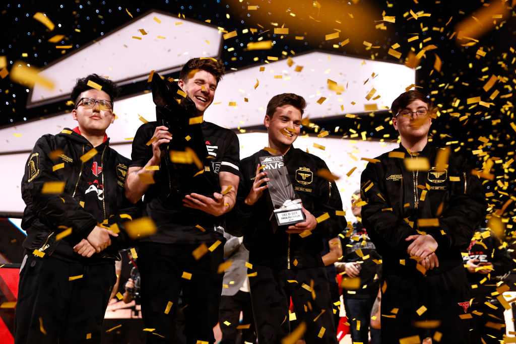 COD Warzone Pacific ATL Faze 2021 World Champions