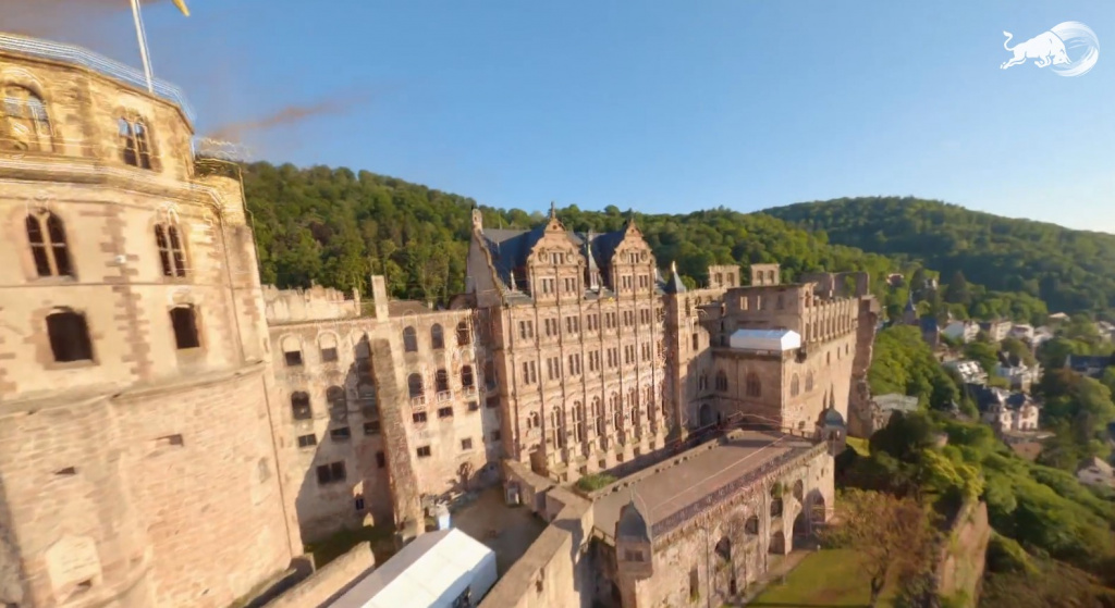 Red Bull Wololo V Castle