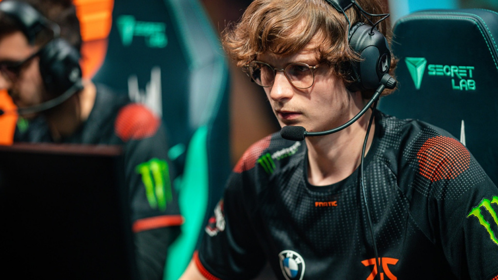 Fnatic Adam Upset Twitlonger statement