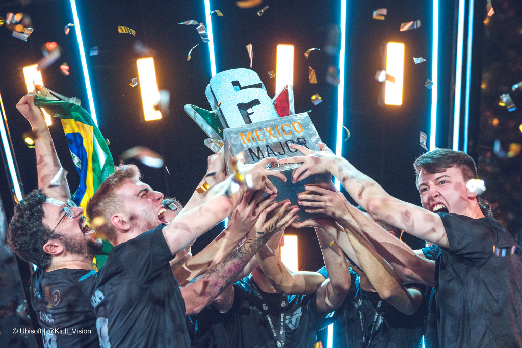 Rainbow Six Mexico Major Team oNe eSports champions