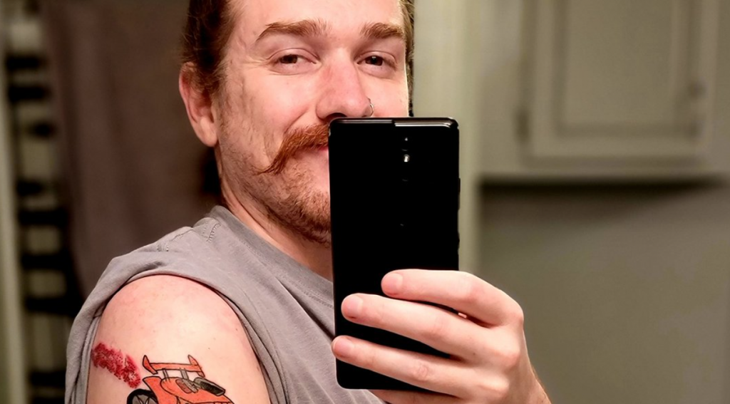 Twitch tatted on 25 Things