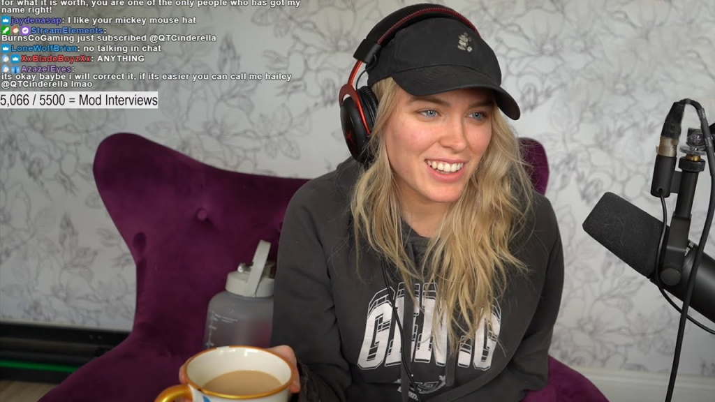 QTCinderella surprised by how nice xQc is in real-life. (Picture: YouTube / QTCinderella)