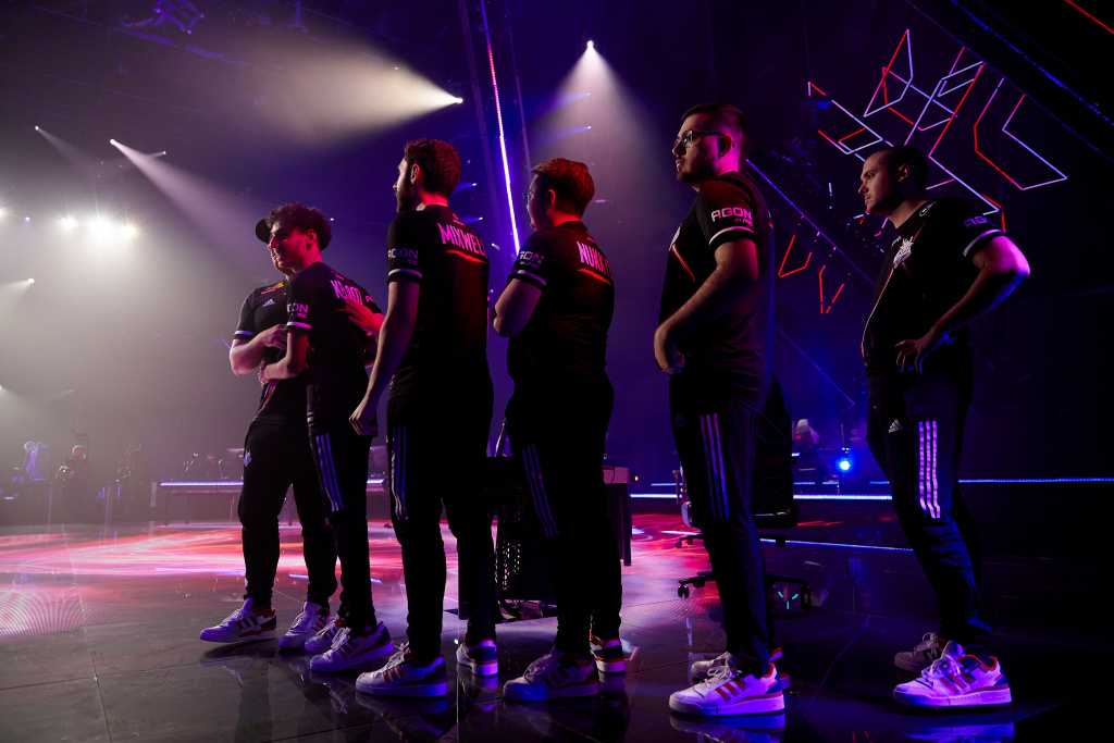 Gambit Esports beats G2 Esports by 13-0