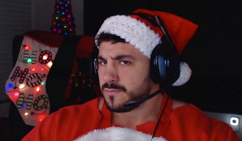 Nickmercs announces $300K MFAM Christmas Giveaway