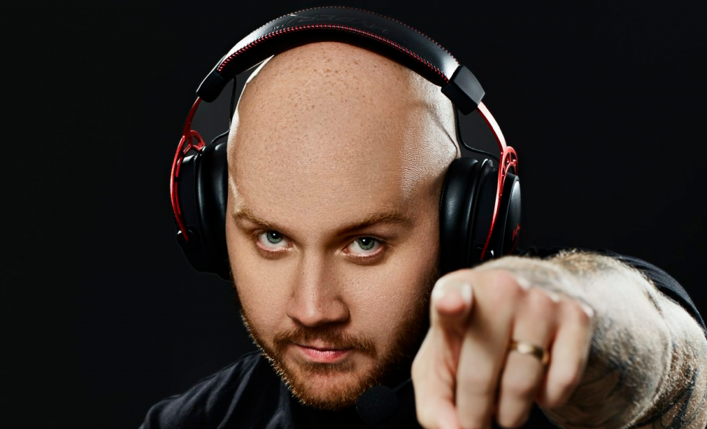 Timthetatman, org, youtube, streamer, twitch, faze clan, 100 thieves, nrg, hyperx, announcement, joined, joins, signed, signs, contract, deal, content creator