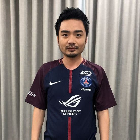 PSG.LGD coach, Zhang "xiao8" Ning, says that the hotel was organised by PSG not Valve. 