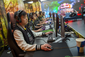 Mineski-Finals-300x200.png
