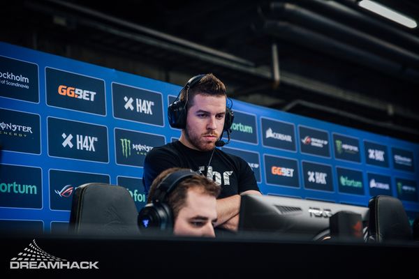 Ynk Mibr